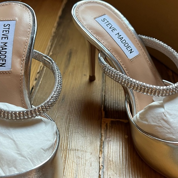 Steve Madden heels - Picture 2 of 3